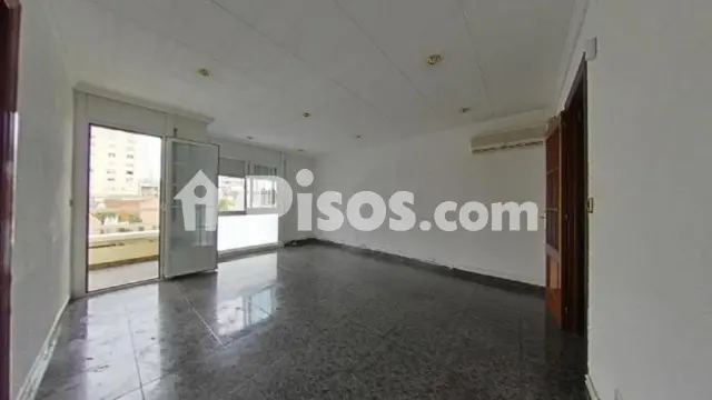 Piso en venta en Carrer d'Antoni Gaudí en Congost-Can Gili por 165.000 €