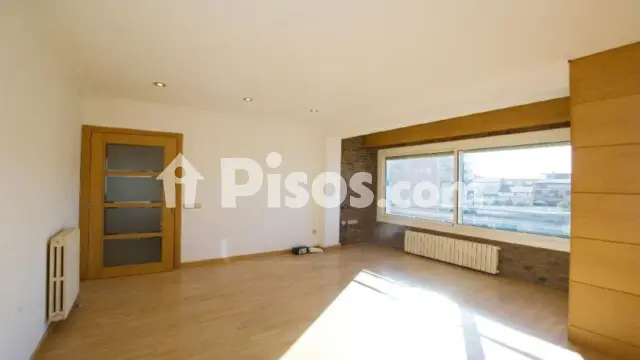 Piso en venta en Carrer de Sant Magí, cerca de Carrer de Roger de Flor en Sagrada Família por 98.190 €