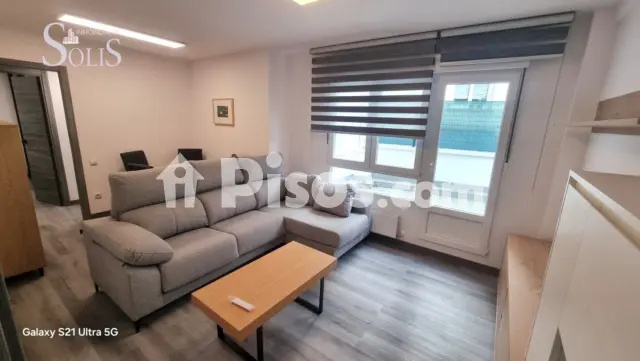 Piso en alquiler en Centro - Auditorio, Centro (Oviedo) de 800 €<span>/mes</span>