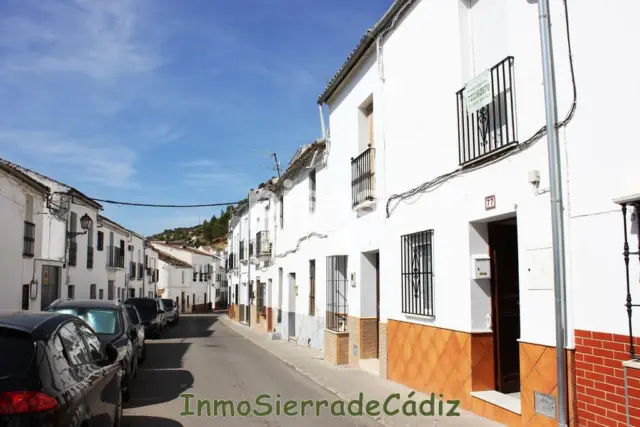Casa en venta en Calle de Díaz Crespo, 77, cerca de Calle de la Concepción, Algodonales de 70.000 €