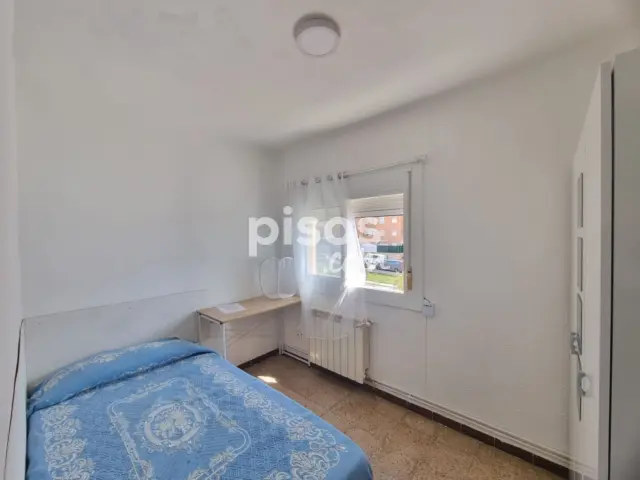 Habitación en alquiler en San Pedro y San Pablo, Sant Pere i Sant Pau (Tarragona Capital) de 350 €<span>/mes</span>