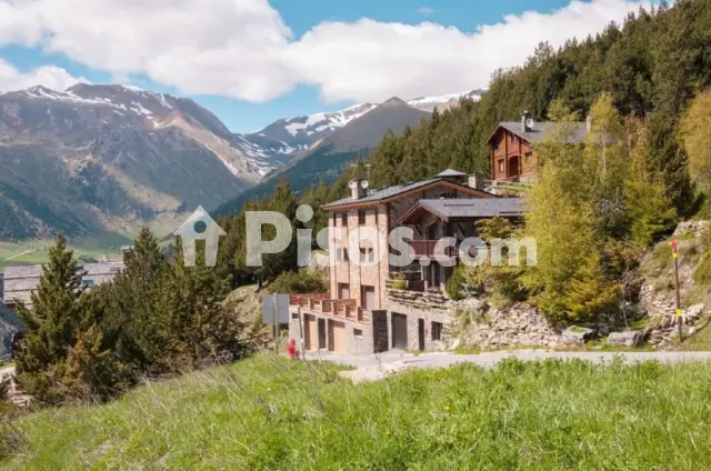 Casa adosada en venta en El Forn, El Forn (Canillo) de 1.750.000 €