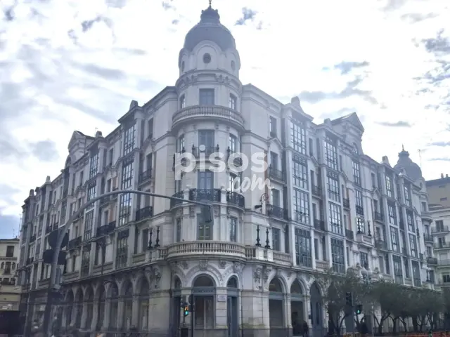 Piso en alquiler en Calle de Marina Escobar, Centro (Valladolid Capital) de 1.800 €<span>/mes</span>