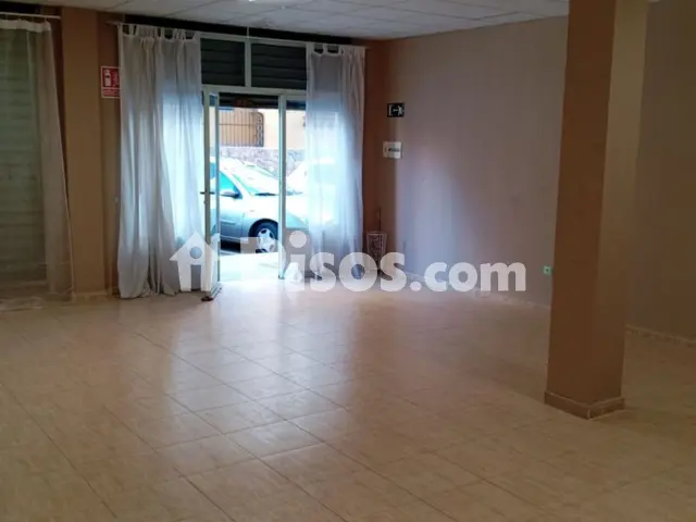 Local comercial en venta en Puerta de Toledo
