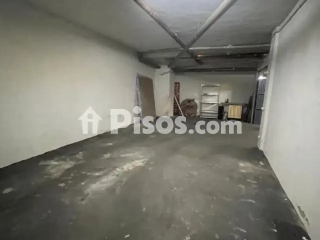 Garaje en venta en Calle de los Infantes