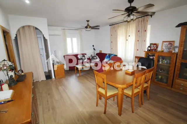 Casa adosada en venta en Barrio del Pilar