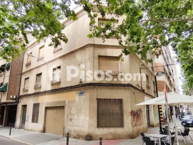 Edificio en venta en Calle de Santo Tomás de Villanueva