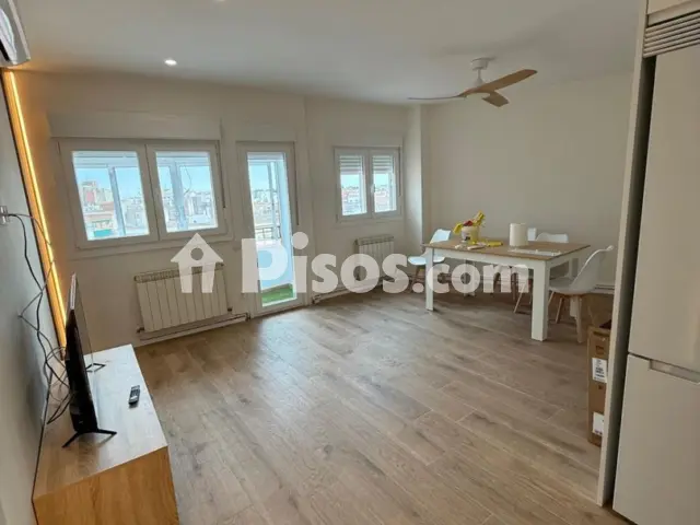 Piso en venta en Ronda de la Ciruela