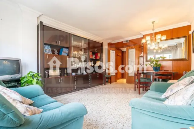 Piso en venta en Avda. Paisos Catalans en Ponent por 184.000 €