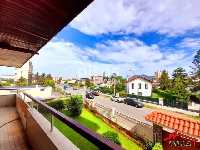 Piso en alquiler en Carlos V, Carlos V (Laredo) de 4.300 €<span>/mes</span>