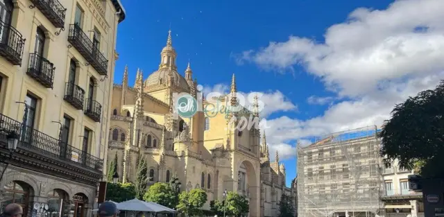 Piso en alquiler en Casco Antiguo, Plaza Mayor-San Agustín (Segovia Capital) de 1.750 €<span>/mes</span>