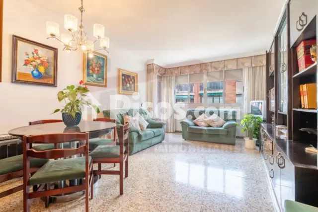 Piso en venta en Avda. Paisos Catalans en Ponent por 184.000 €