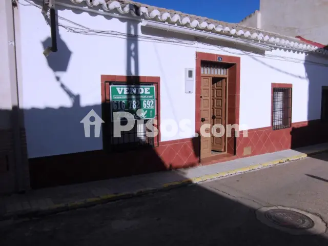 Casa en venta en Ballesteros de Calatrava