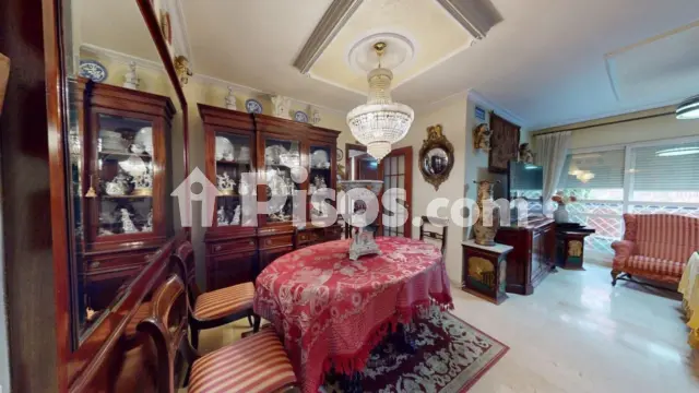 Piso en venta en Sevilla Este - Palacio de Congresos, Urbadiez-Entrepuentes (Distrito Este-Alcosa-Torreblanca. Sevilla Capital) de 350.000 €