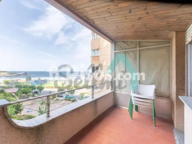 Piso en alquiler en Castrillón, Castrillón de 1.300 €<span>/mes</span>