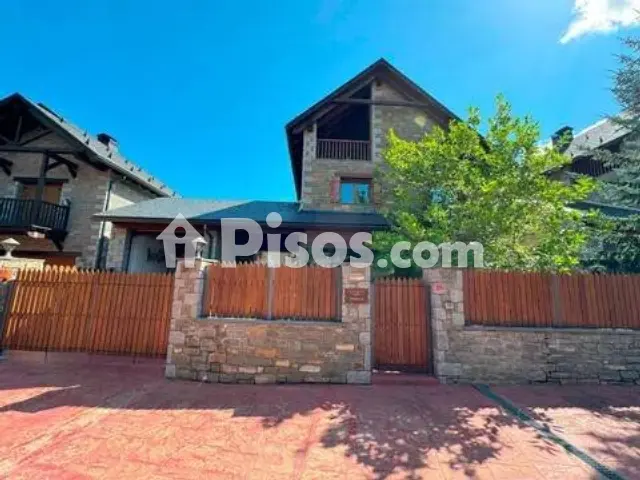 Chalet en venta en Calle de Los Plans de Ansils, Anciles (Benasque) de 980.000 €