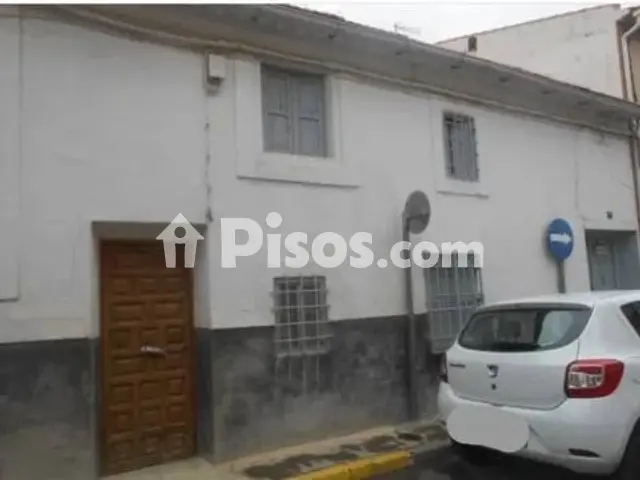 Casa adosada en venta en Pedro Muñoz