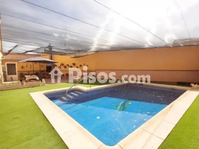 Chalet en venta en Valdepeñas