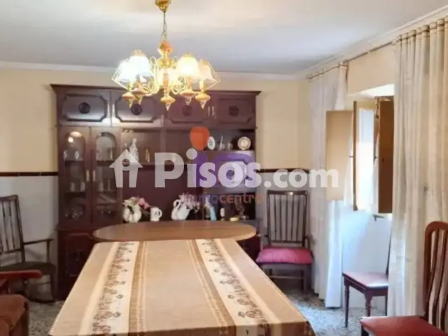Chalet en venta en Valdepeñas