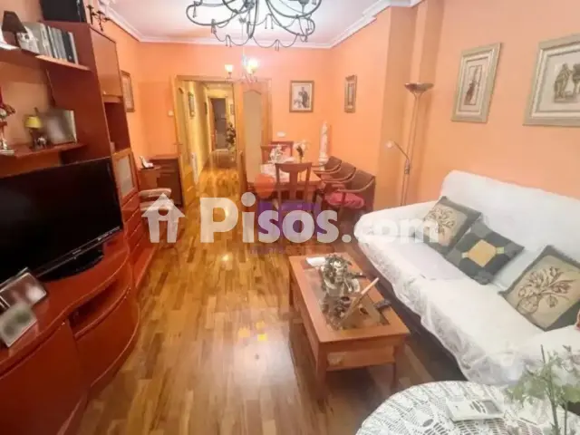 Piso en venta en Valdepeñas