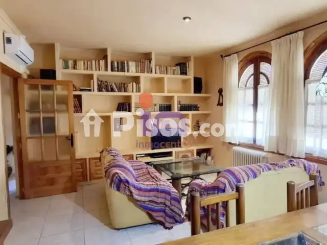 Chalet en venta en Valdepeñas
