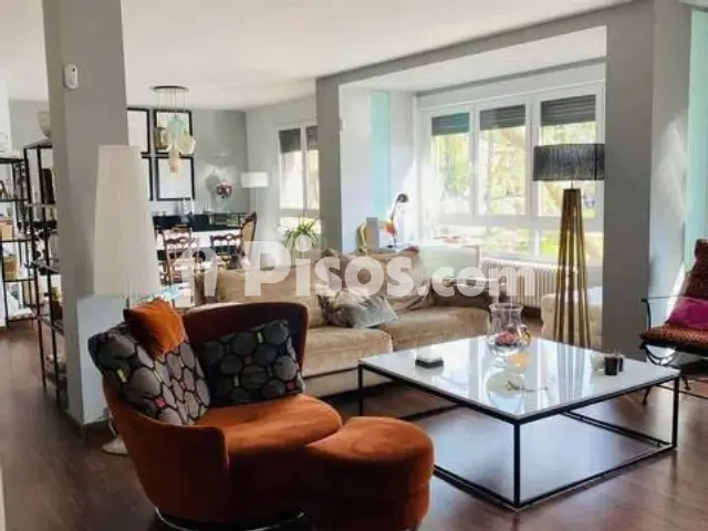 Piso en venta en Avenida Torreón del Alcázar