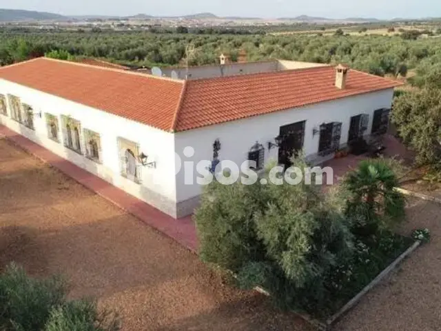 Chalet en venta en Piedrabuena