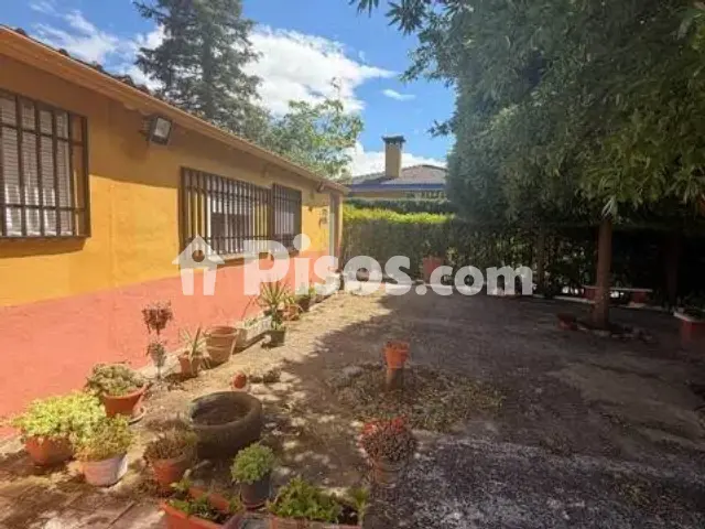 Chalet en venta en Poblete