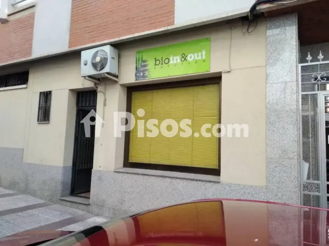 Local comercial en venta en Santa Ana