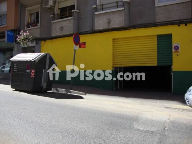 Local comercial en venta en Cañamares-Libertad