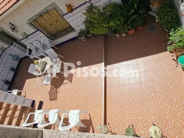 Chalet en venta en Santa Ana