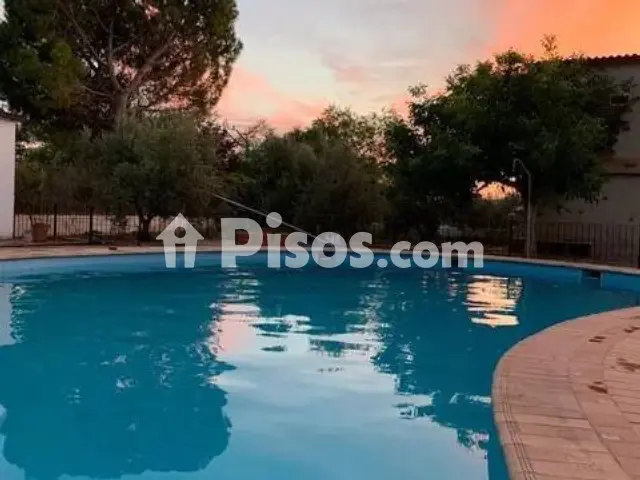 Chalet en venta en Valdepeñas