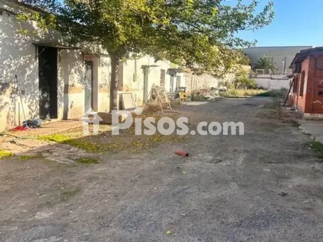 Terreno en venta en Calle Carretera, 586