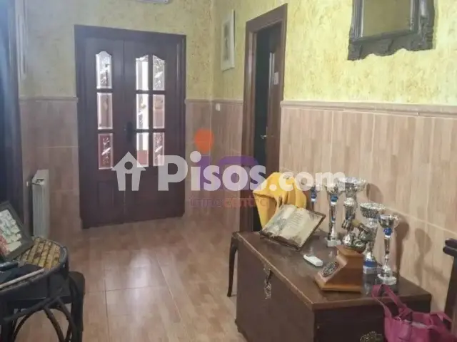 Chalet en venta en Valdepeñas