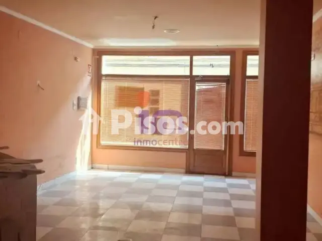 Chalet en venta en Valdepeñas