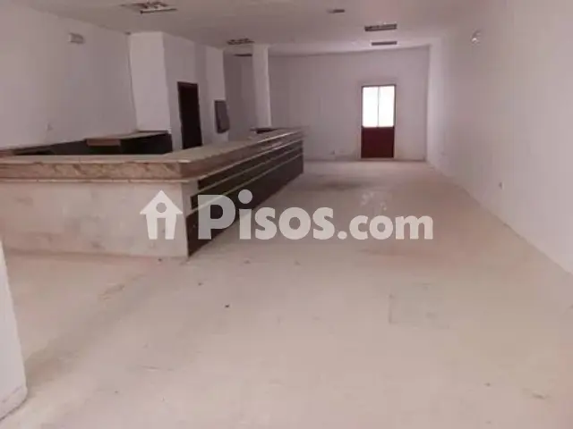 Local comercial en venta en Plaza de Toros-La Guija-Santa María-Ciudad Jardín-Los Rosales