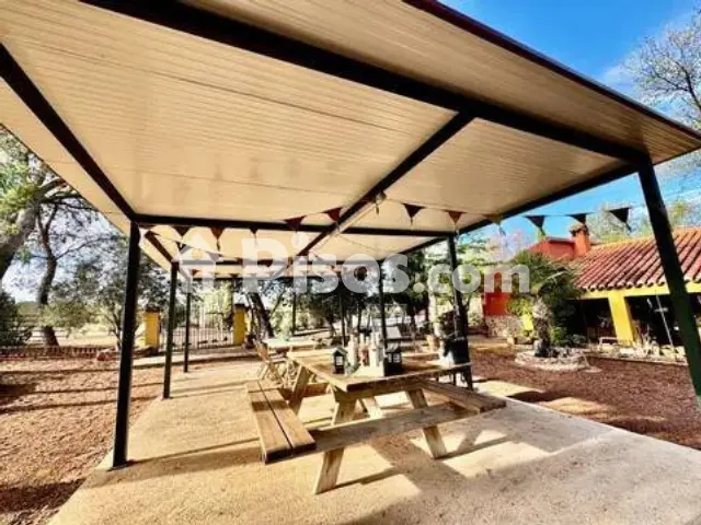 Chalet en venta en Picón