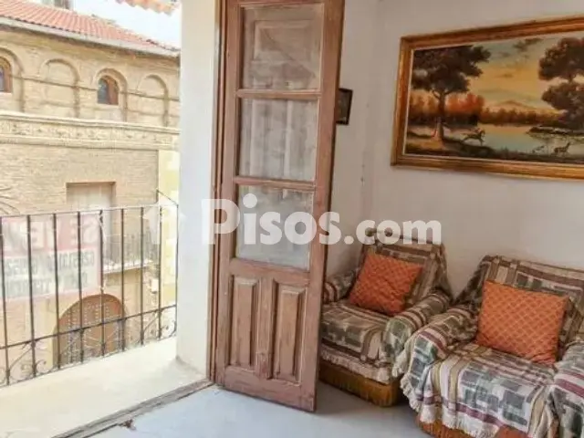 Ático en venta en Calle Plaza de La Iglesia No Number, Oliete de 45.000 €