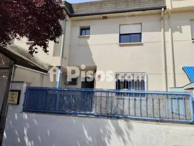 Casa en venta en Calle del Hinojo