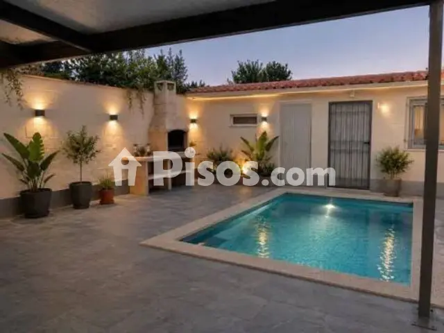 Casa en venta en Plaza de Toros-La Guija-Santa María-Ciudad Jardín-Los Rosales