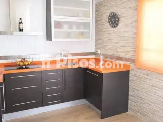 Casa adosada en venta en Calle Centro No Number
