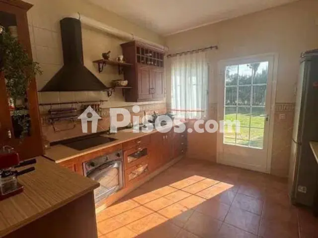 Chalet en venta en Poblado Poblachuela Anj