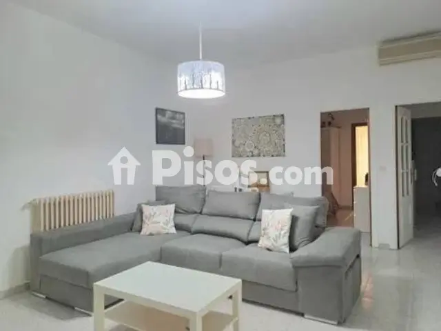 Chalet en venta en Calle de Tercia