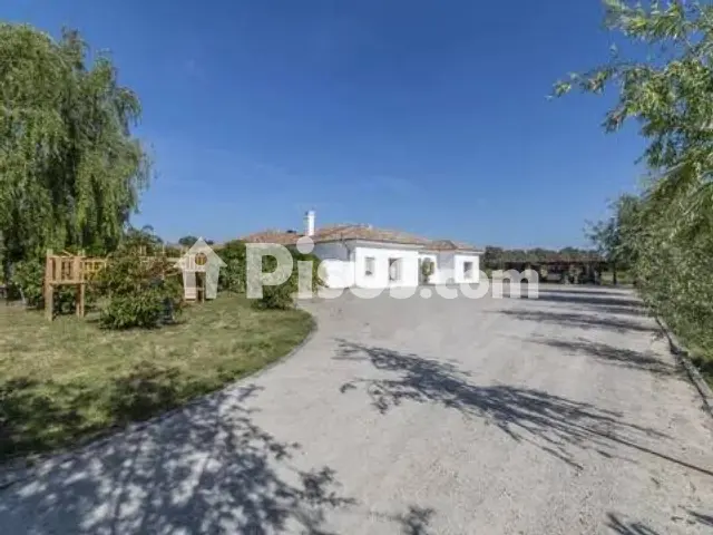 Chalet en venta en Núcleo