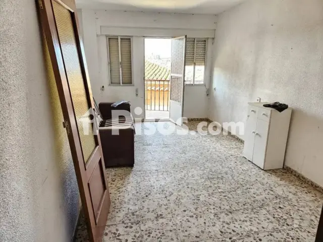 Piso en venta en Calle Nidos, Garrovillas de Alconétar de 18.000 €