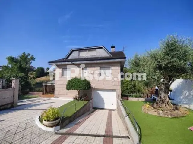 Chalet en venta en Seixalbo-Monte-Ceboliño-Velle, Seixalbo-Monte-Ceboliño-Velle (Ourense Capital) de 600.000 €