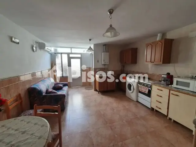 Chalet en venta en Calle Boleo, Garrovillas de Alconétar de 42.000 €