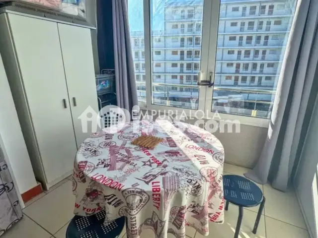 Piso en venta en Carrer de la Cala Rostella, Salatà (Roses) de 113.000 €