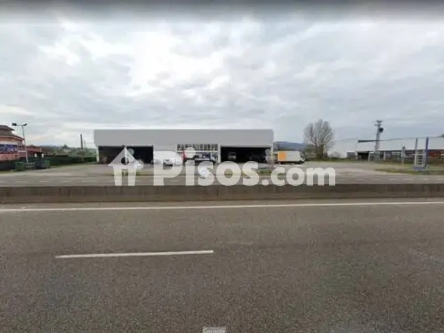 Nave industrial en alquiler en Calle Carr. de La Estacion, 3, La Fresneda-Bobes - Valbona-Viella (Siero) de 7.000 €<span>/mes</span>