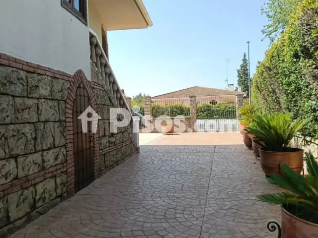 Chalet en venta en Urbanización San Marcos, Almendralejo de 375.000 €